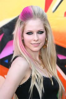 Obrázok “http://i287.photobucket.com/albums/ll126/BobbyJackFan/avril-lavigne-2.jpg” sa nedá zobraziť, pretože obsahuje chyby.