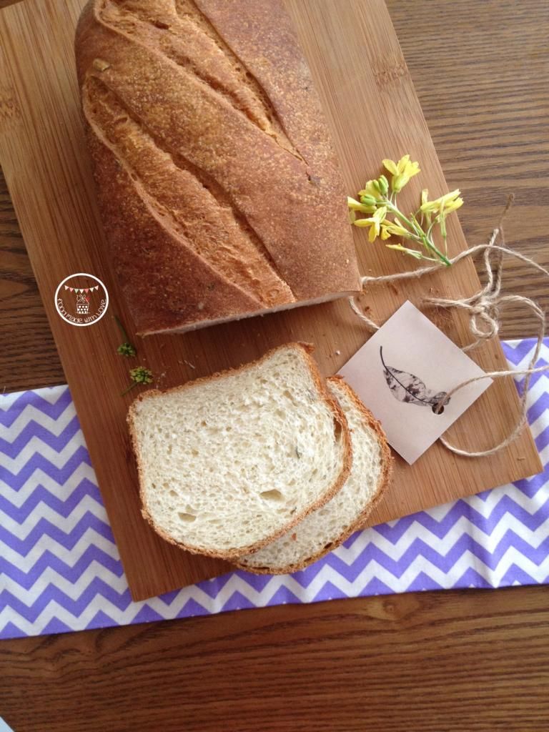 potato, honey and rosemary bread