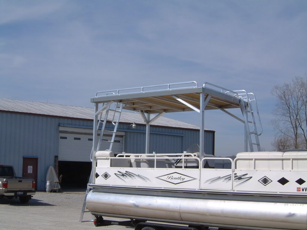 Pontoon Boat &amp; Deck Boat Forum • View topic - Where to buy sun deck 