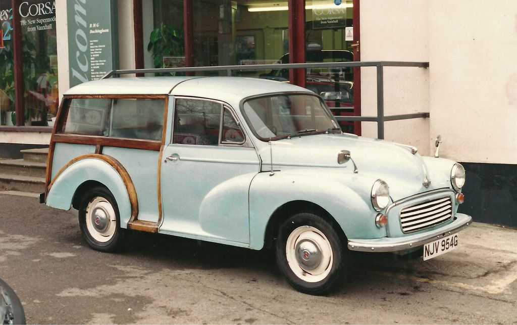 Morris%20Traveller%2001_zpsb4e9j7fb.jpg