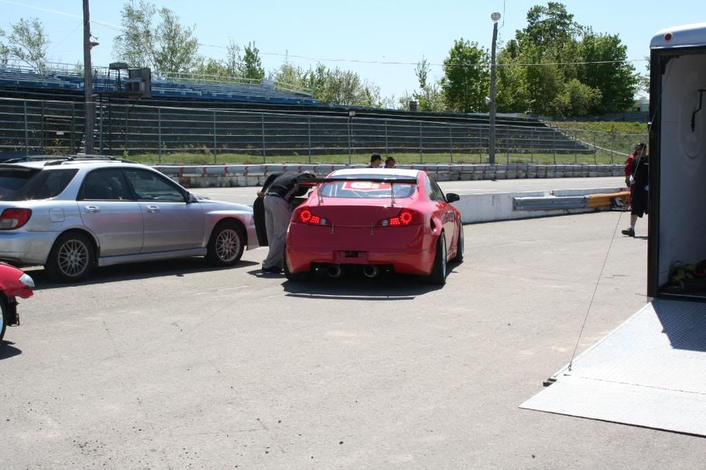 http://i287.photobucket.com/albums/ll146/intensemotorsports/DMCC%20Round%201/IMG_1225.jpg