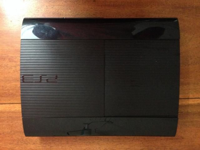 PS3 Super Slim 250GB + 7 Game 98% UK - 1