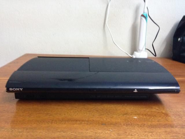 PS3 Super Slim 250GB + 7 Game 98% UK - 5