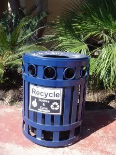 recycle trash can
