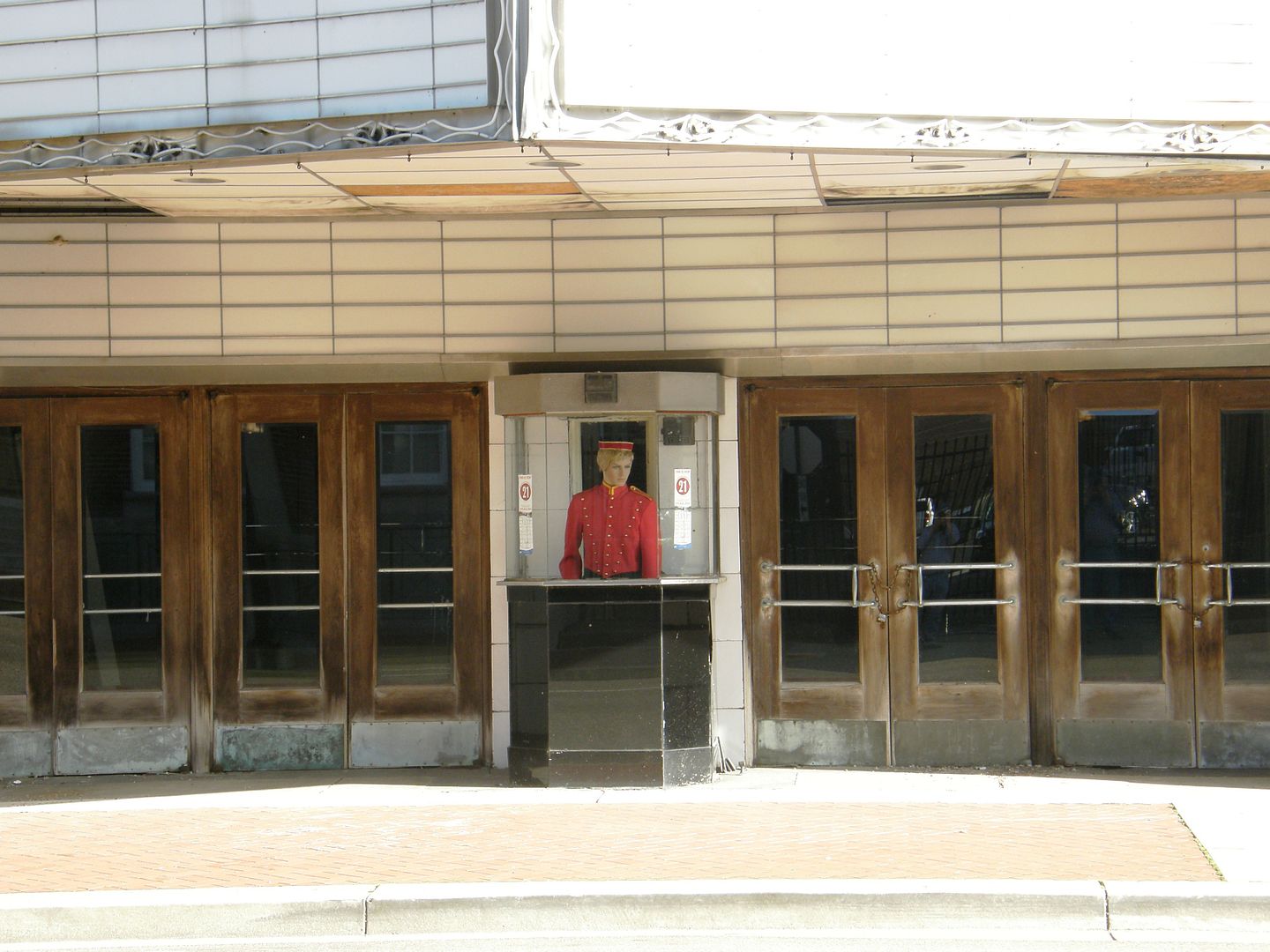P1010474%20-%20Copy.jpg