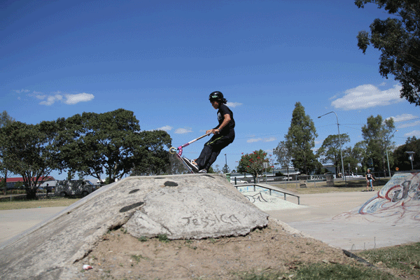 IMAGE: http://i287.photobucket.com/albums/ll155/Forphucsake/Tao-action.gif