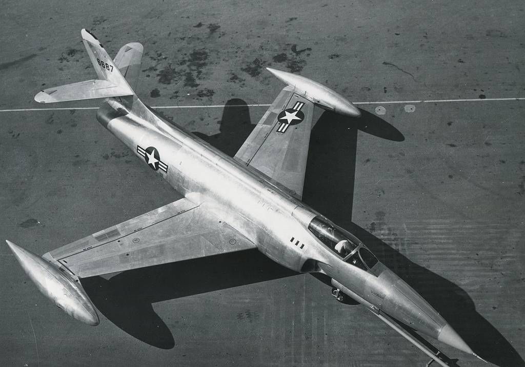 Lockheed_XF-90_6854461655_c4f12d39be_b_z
