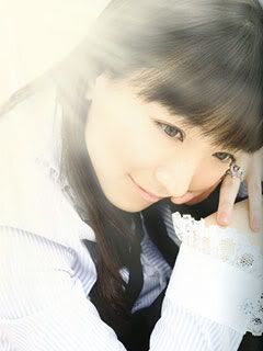 240x320 animated gif Horie Yui cell phone wallpaper