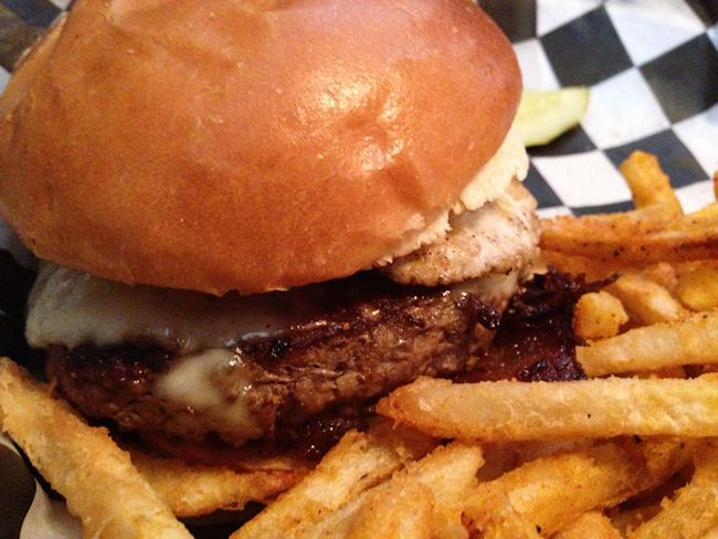 The Buck Burgers & Brew