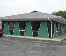 Eddies Bar & Grill Eddies Bar & Grill used to be a Pizza Hut on Kankakees west side.
