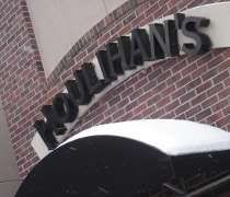 Houlihans Houlihans Restaurant & Bar at the Lansing Mall