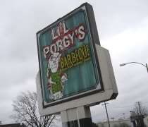 Lil Porgys Lil Porgys Barbecue on Springfield Avenue in Champaign, IL