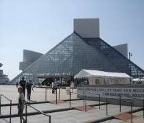 Rock and Roll Hall of Fame and Museum The Rock and Roll Hall of Fame and Museum on the shore of Lake Erie in Cleveland, OH