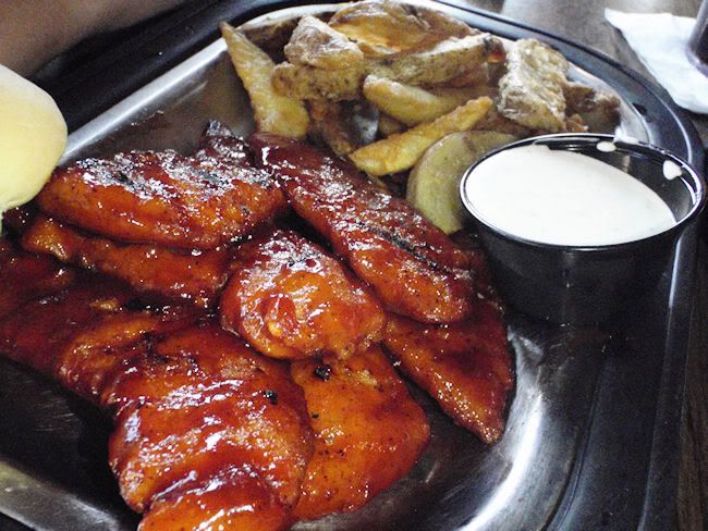 Sam's Joint Restaurant - Plainwell