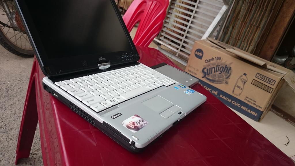 Fujitsu LIFEBOOK T730 Tablet PC, touch-screen , i3 m380, 4g,250gb)