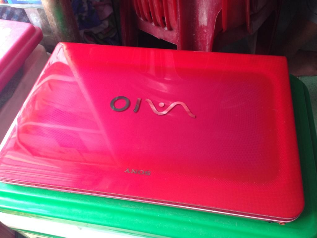 Sony Utrabook SVT14113CXS (Core I3 ivy i3-3217U ,4g,500gb+32gb ssd) máy đẹp keng